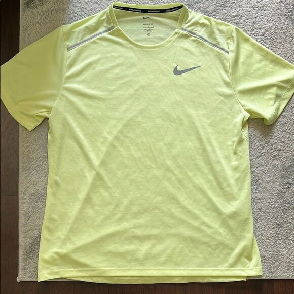 Nike Neon Yellow Short Sleeve Performance Tee - Picture 1 of 1